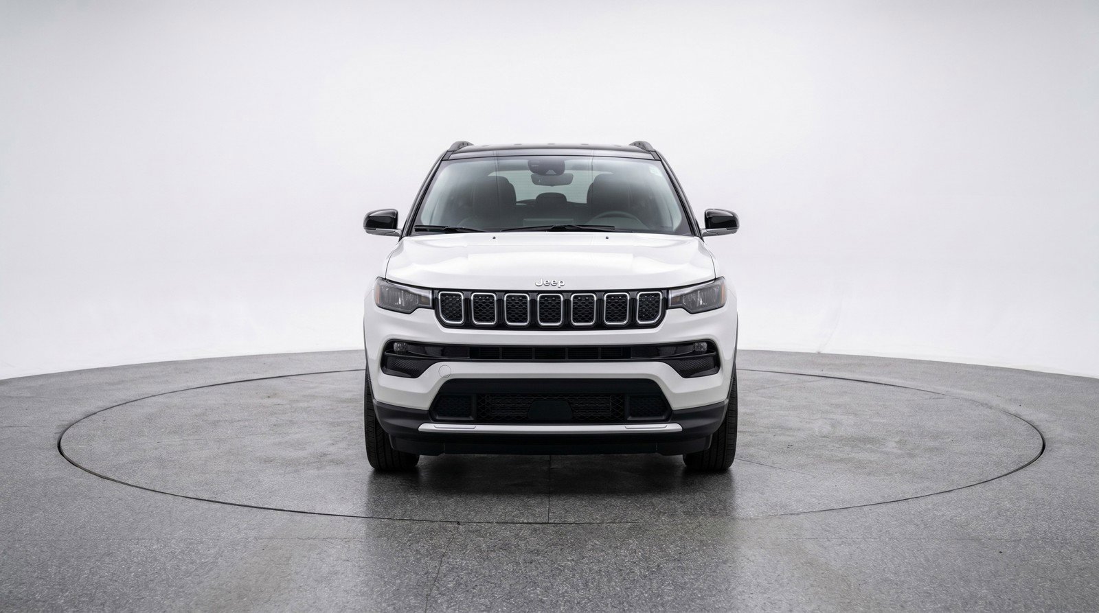 Used 2025 Jeep Compass Limited AWD/4WD image 2