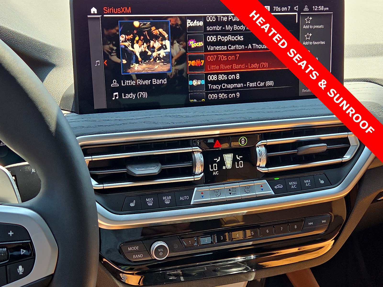 Used 2025 BMW X4 xDrive30i w/ Premium Package AWD/4WD image 17
