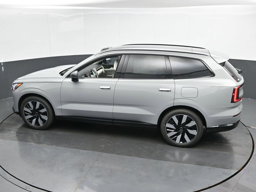 New 2025 Volvo EX90 Ultra image 39