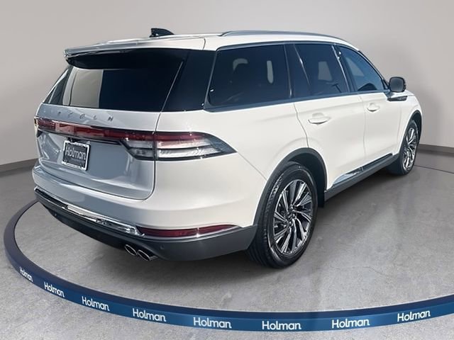 New 2026 Lincoln Aviator Premiere image 5