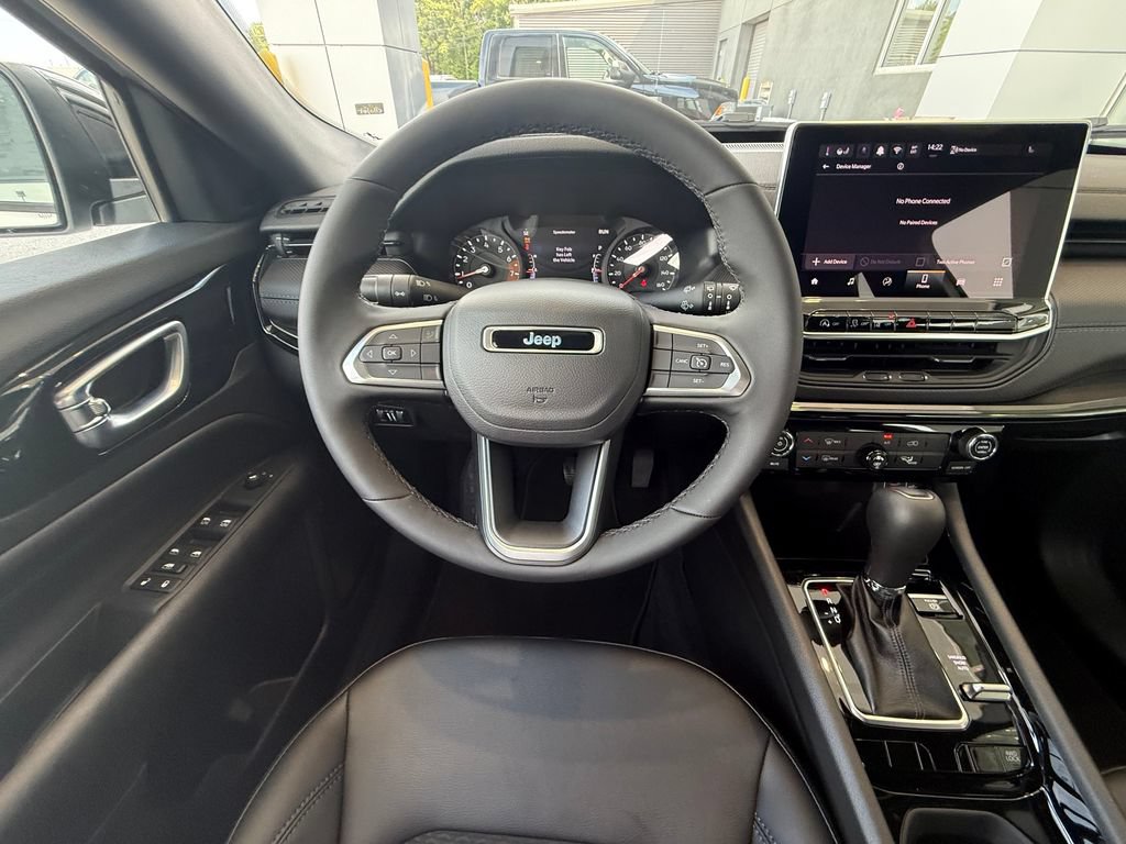 New 2026 Jeep Compass Latitude AWD/4WD image 9
