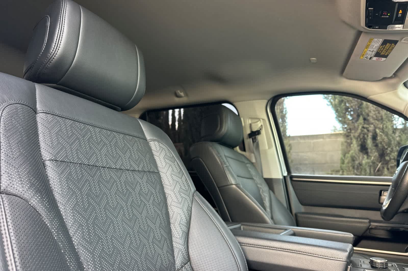 Used 2024 Toyota Tundra Limited AWD/4WD image 17