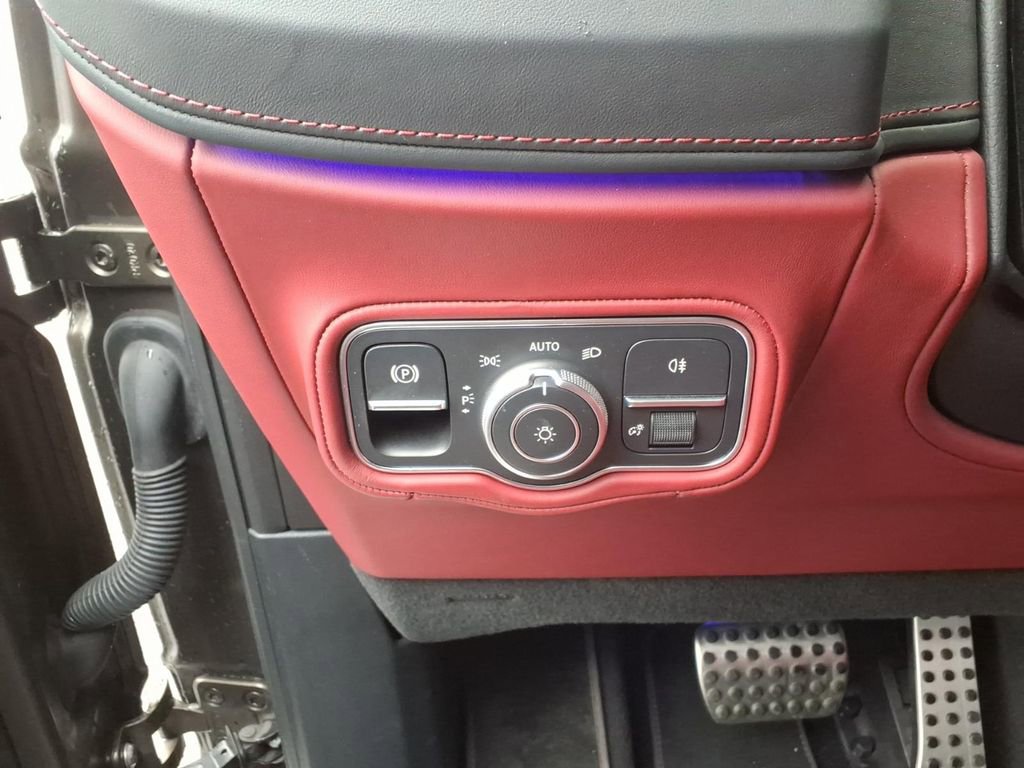 New 2025 Mercedes-Benz G 63 AMG 4MATIC image 16