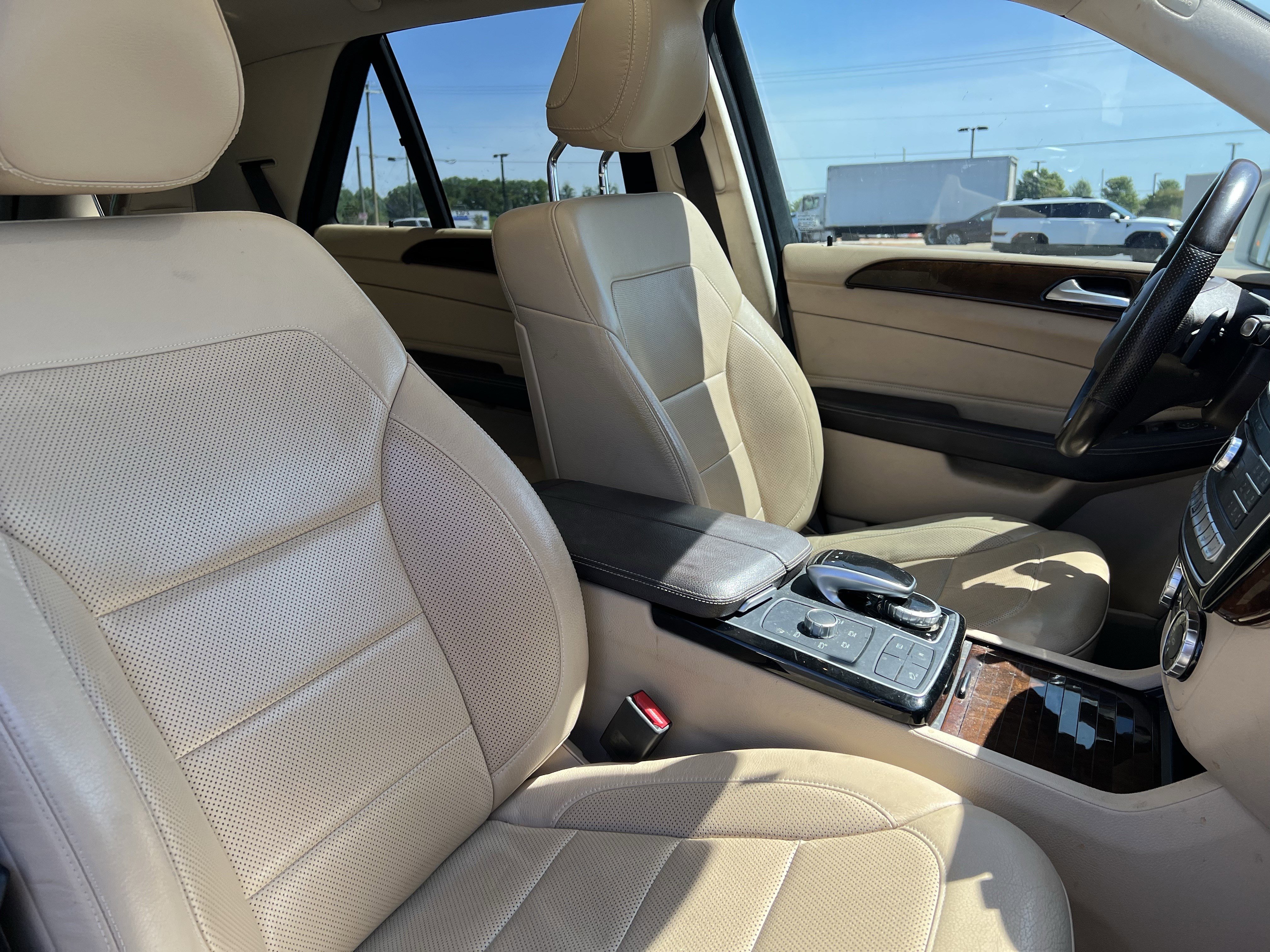 Used 2017 Mercedes-Benz GLE 350 4MATIC image 35