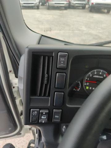 New 2024 Chevrolet Low Cab Forward RWD image 16