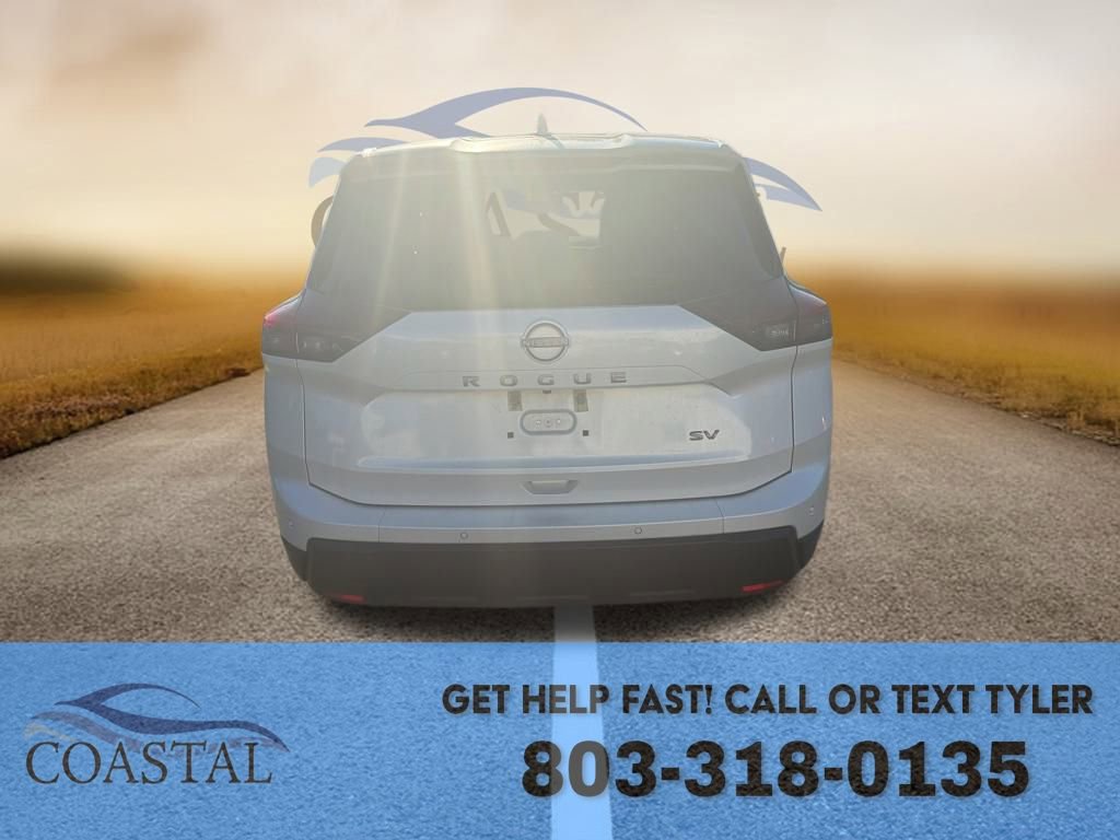 Used 2024 Nissan Rogue SV image 8
