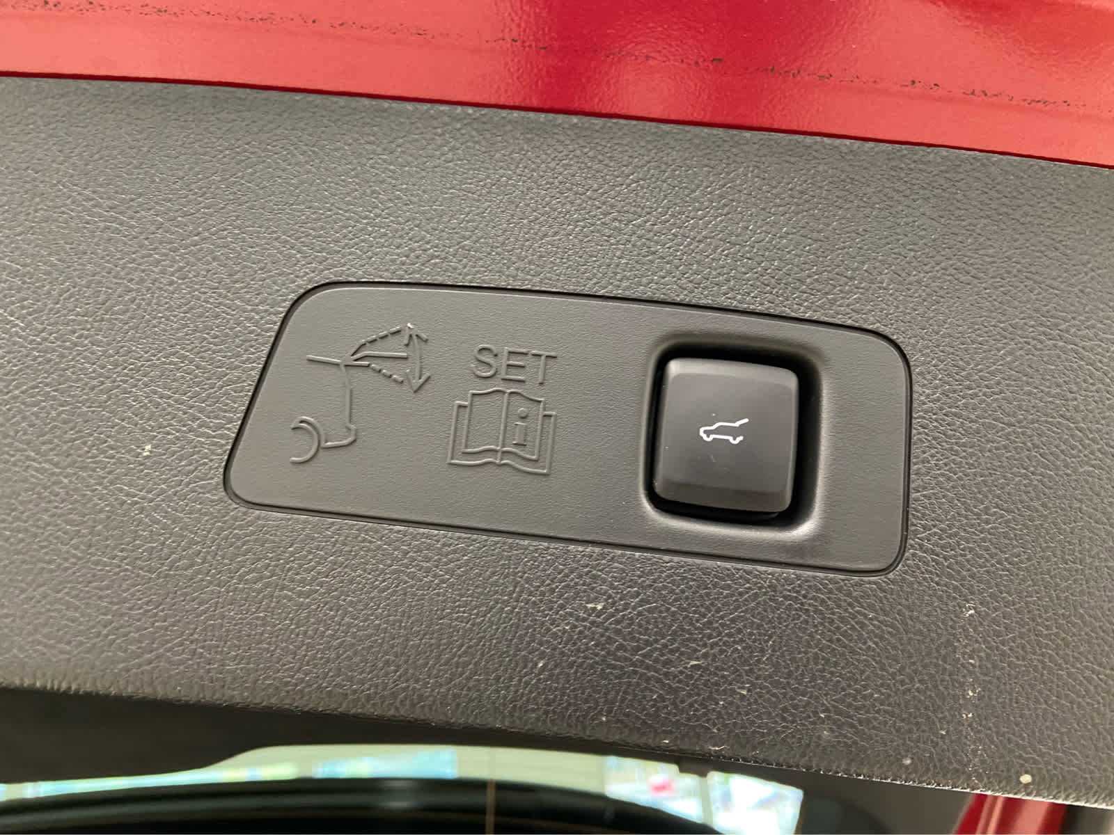 Used 2022 Lincoln Corsair AWD w/ Premium Package image 12