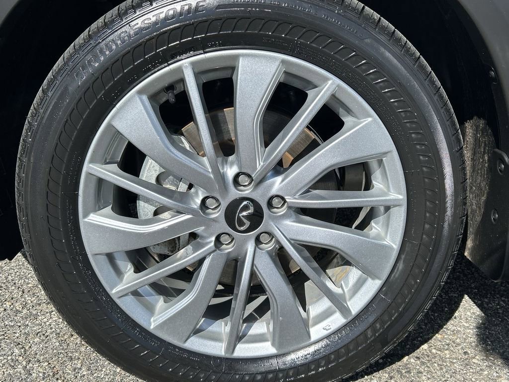 Certified 2023 INFINITI QX50 Luxe AWD/4WD image 10