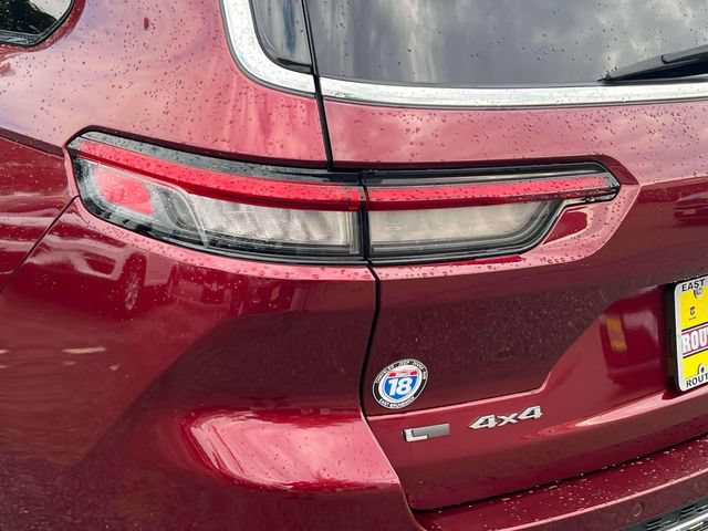 Used 2021 Jeep Grand Cherokee L Laredo w/ Luxury Tech Group I AWD/4WD image 10