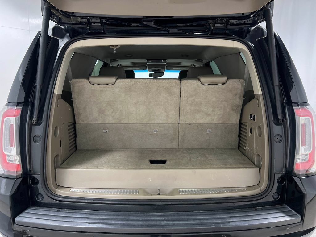 Used 2016 GMC Yukon SLT w/ Open Road Package AWD/4WD image 30