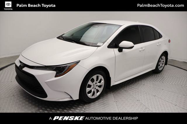 Certified 2026 Toyota Corolla LE FWD image 1