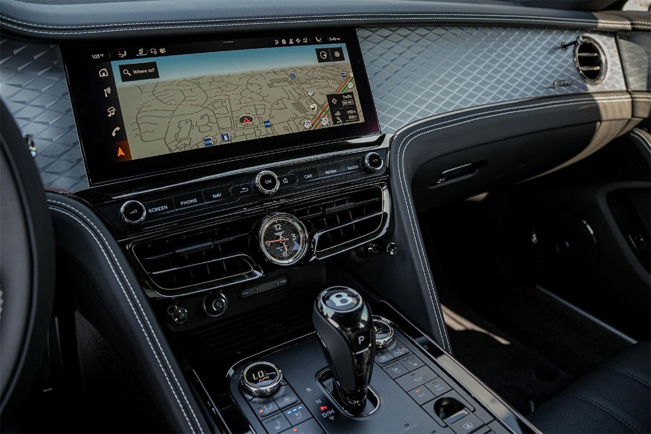 New 2025 Bentley Flying Spur Plug-In Hybrid image 26