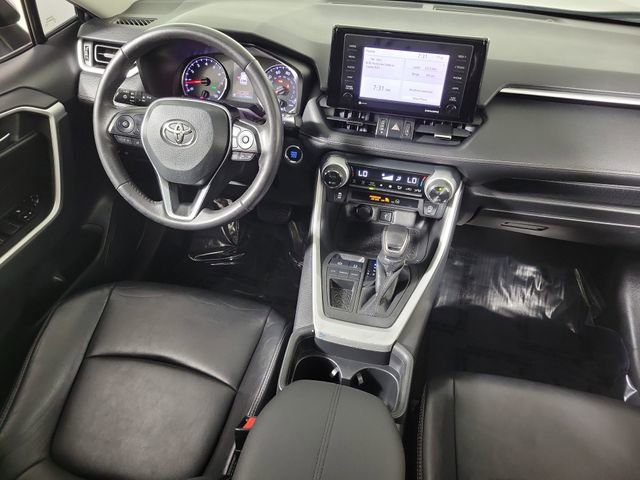 Used 2021 Toyota RAV4 XLE Premium FWD image 15