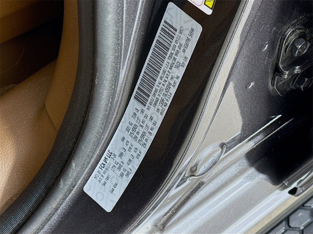 Used 2020 RAM 1500 Laramie image 33