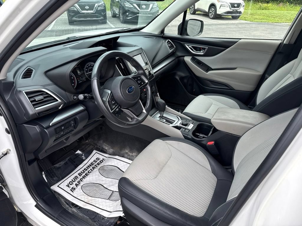 Used 2021 Subaru Forester Premium AWD/4WD image 21