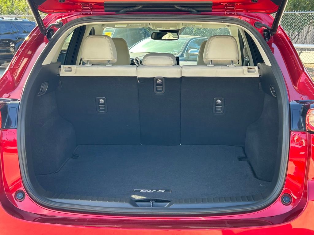 Used 2021 MAZDA CX-5 Touring w/ Touring Preferred SV Package image 15