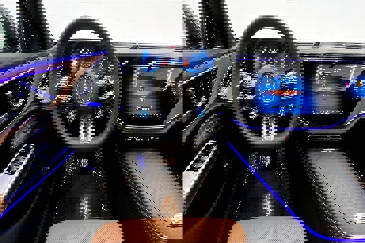 Used 2026 Mercedes-Benz E 53 AMG e 4MATIC Sedan image 4