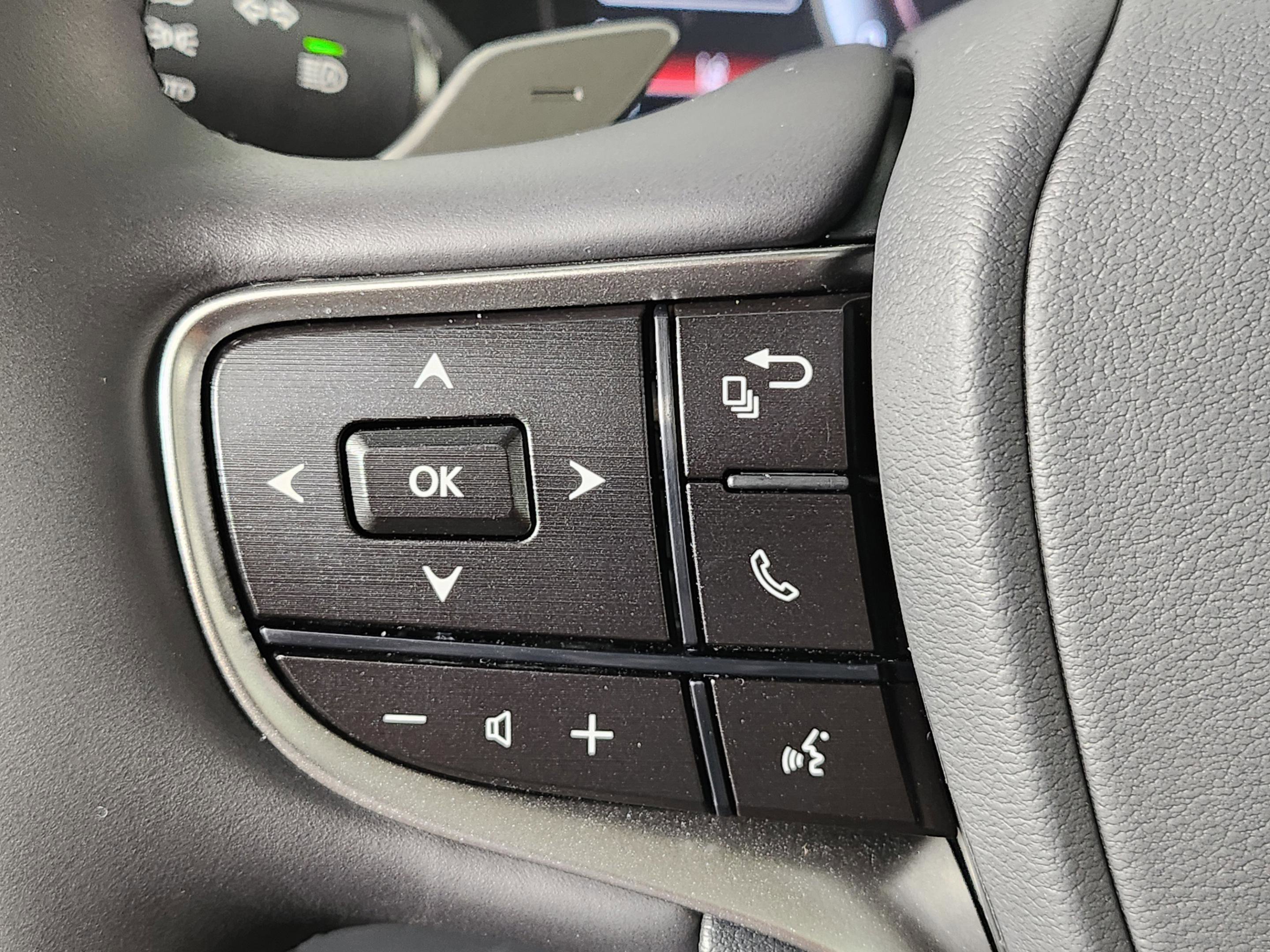 New 2025 Lexus ES 350 w/ Premium Package image 20