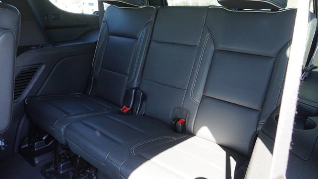 Used 2024 Chevrolet Tahoe Premier AWD/4WD image 14