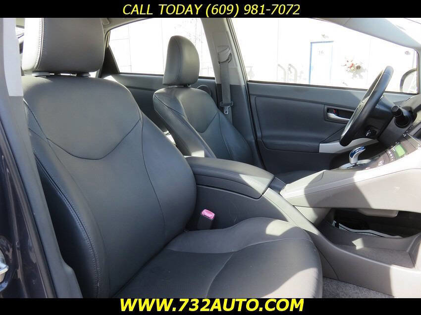Used 2011 Toyota Prius Four w/ Solar Roof Pkg image 7