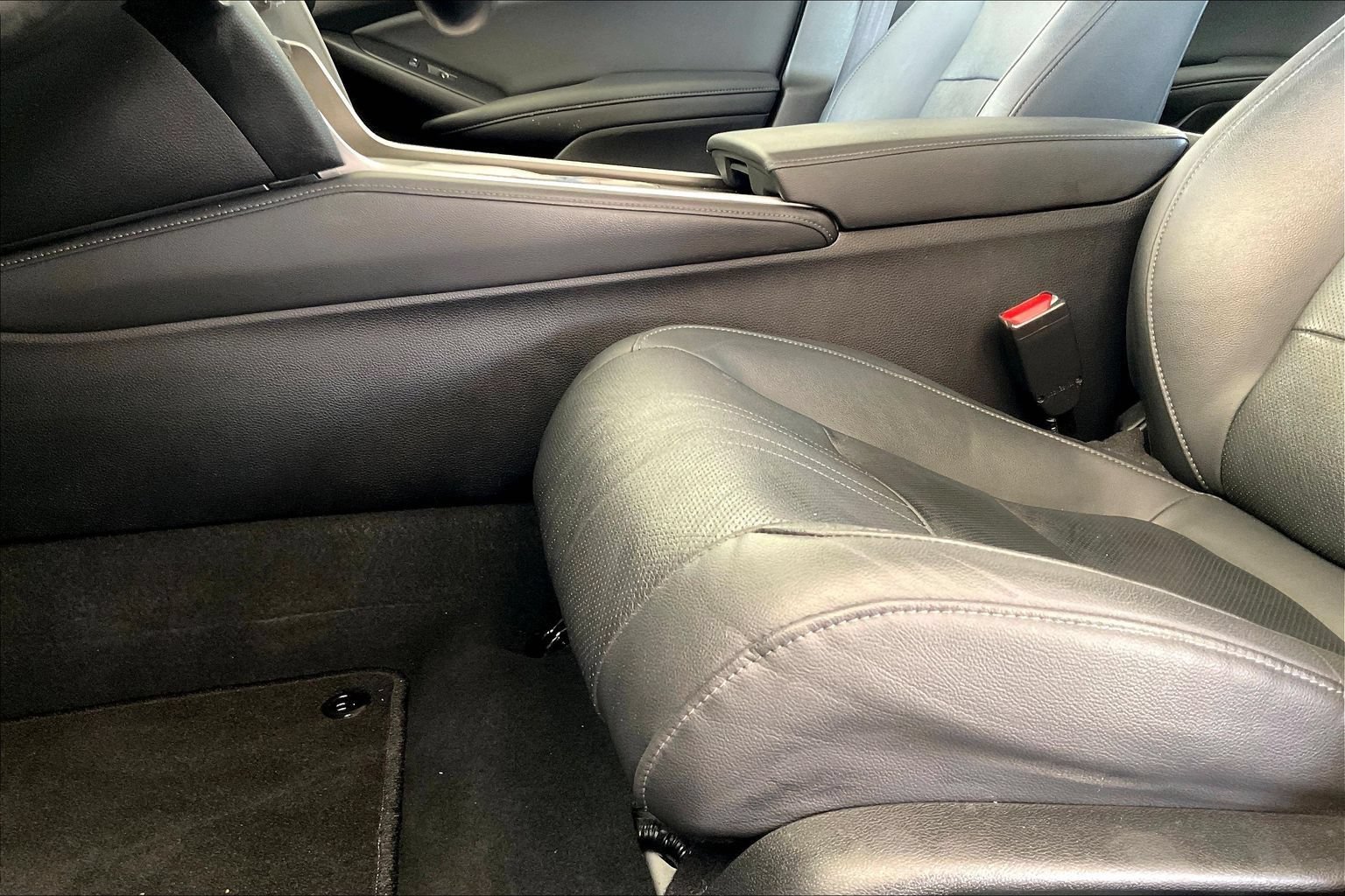 Used 2020 Honda Accord Touring image 20