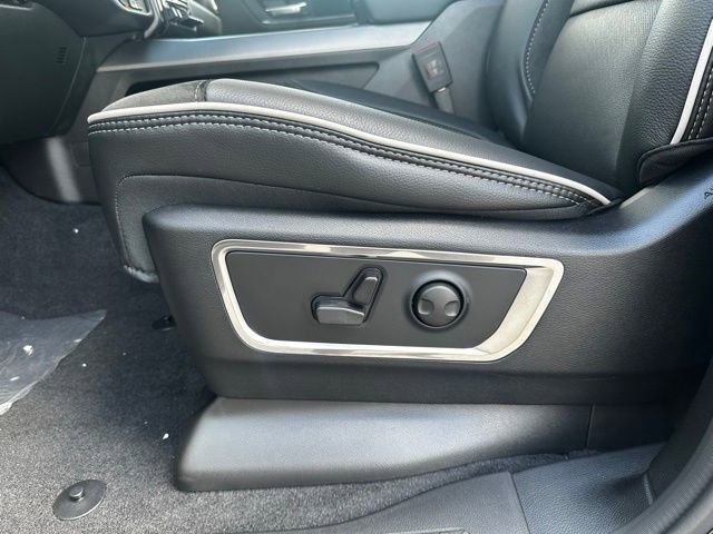 New 2026 RAM 1500 Laramie w/ Sport Appearance Package image 21