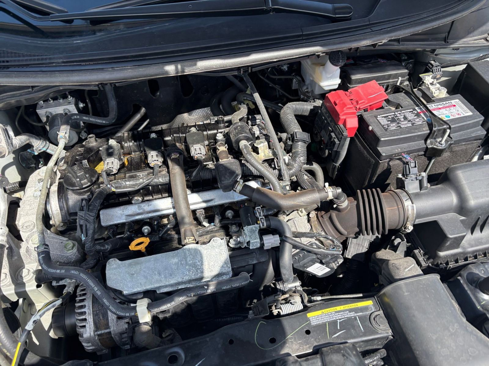 Used 2025 Nissan Versa SV FWD image 30