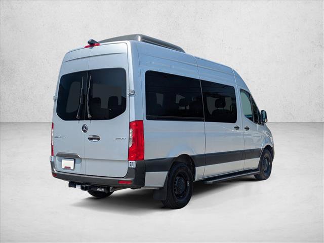 Used 2025 Mercedes-Benz Sprinter 2500 image 5