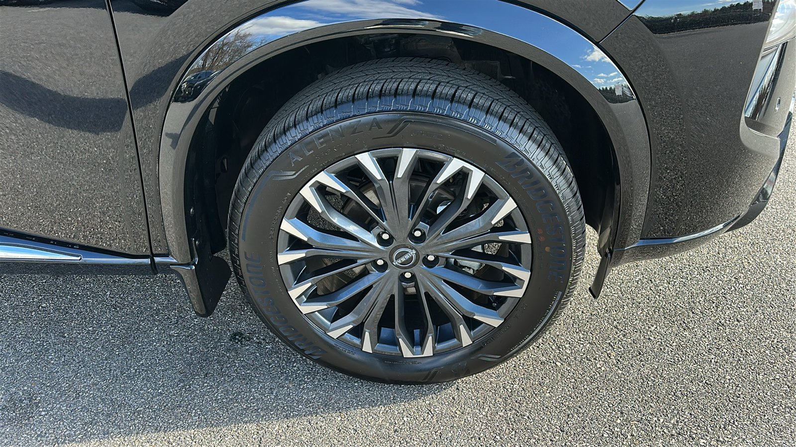 Certified 2025 Nissan Rogue Platinum w/ Platinum Premium Package AWD/4WD image 8