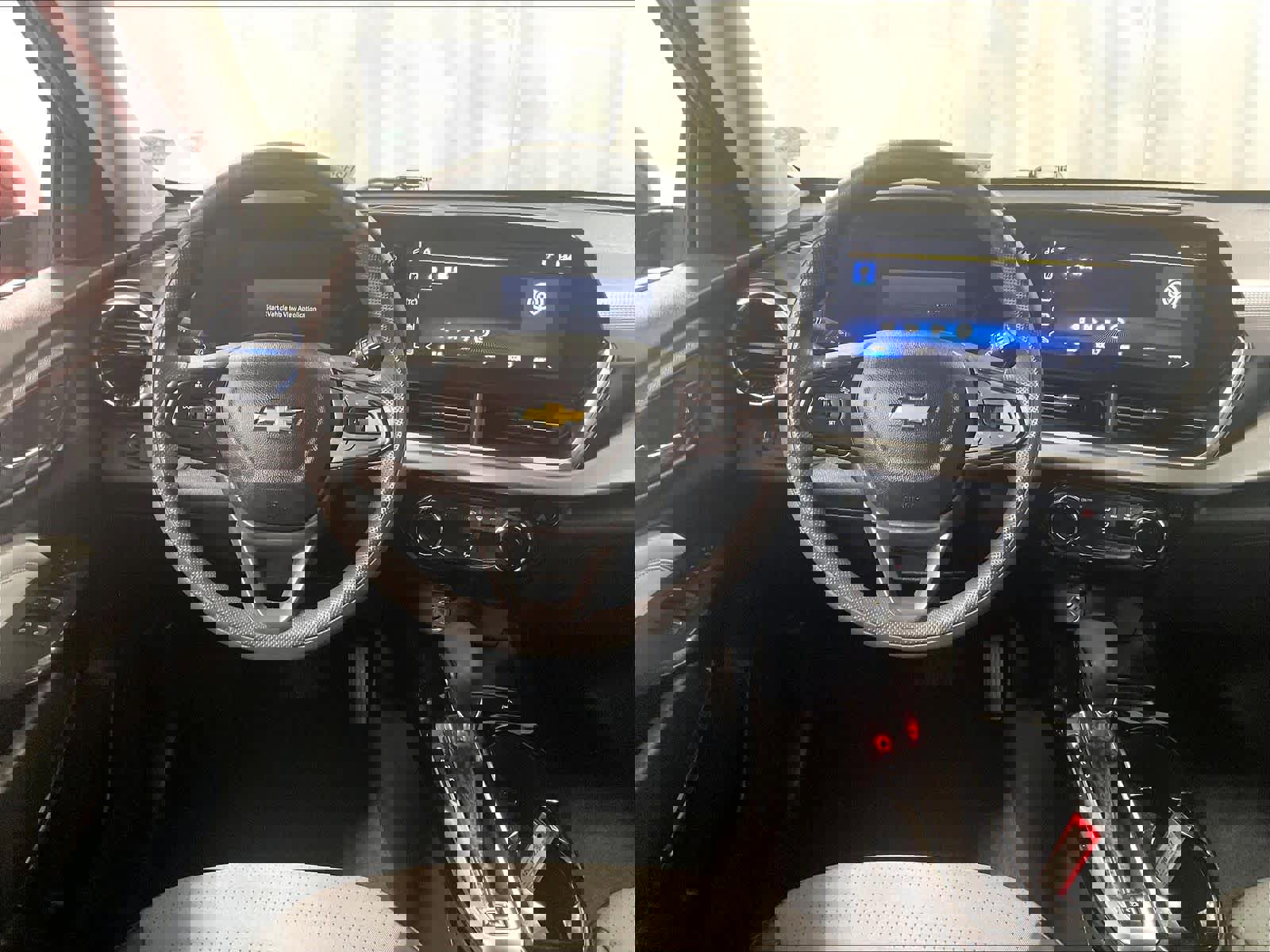 Used 2024 Chevrolet Trax LT image 17