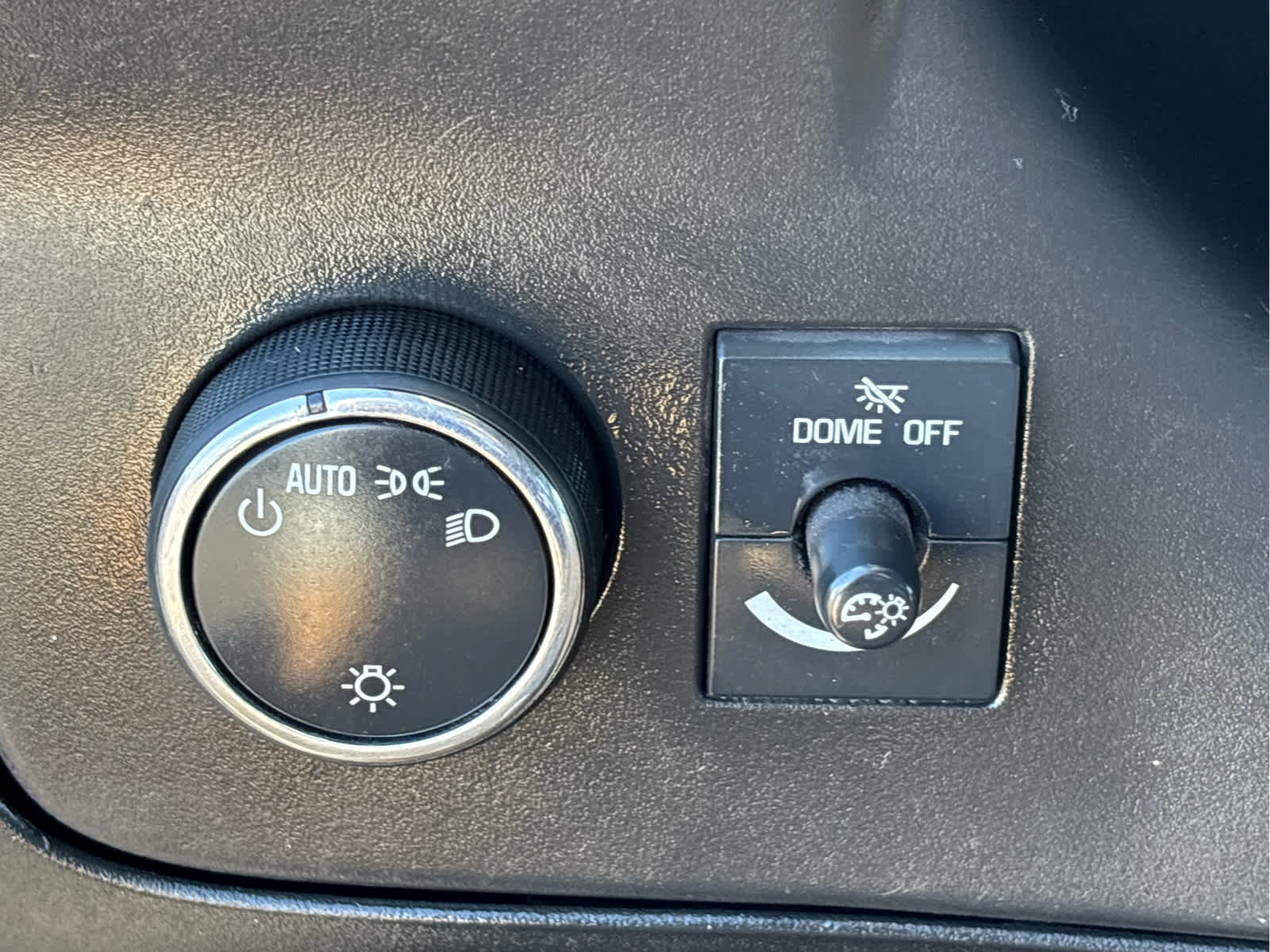 Used 2019 Chevrolet Express 3500 LT w/ LT Preferred Equipment Group image 19