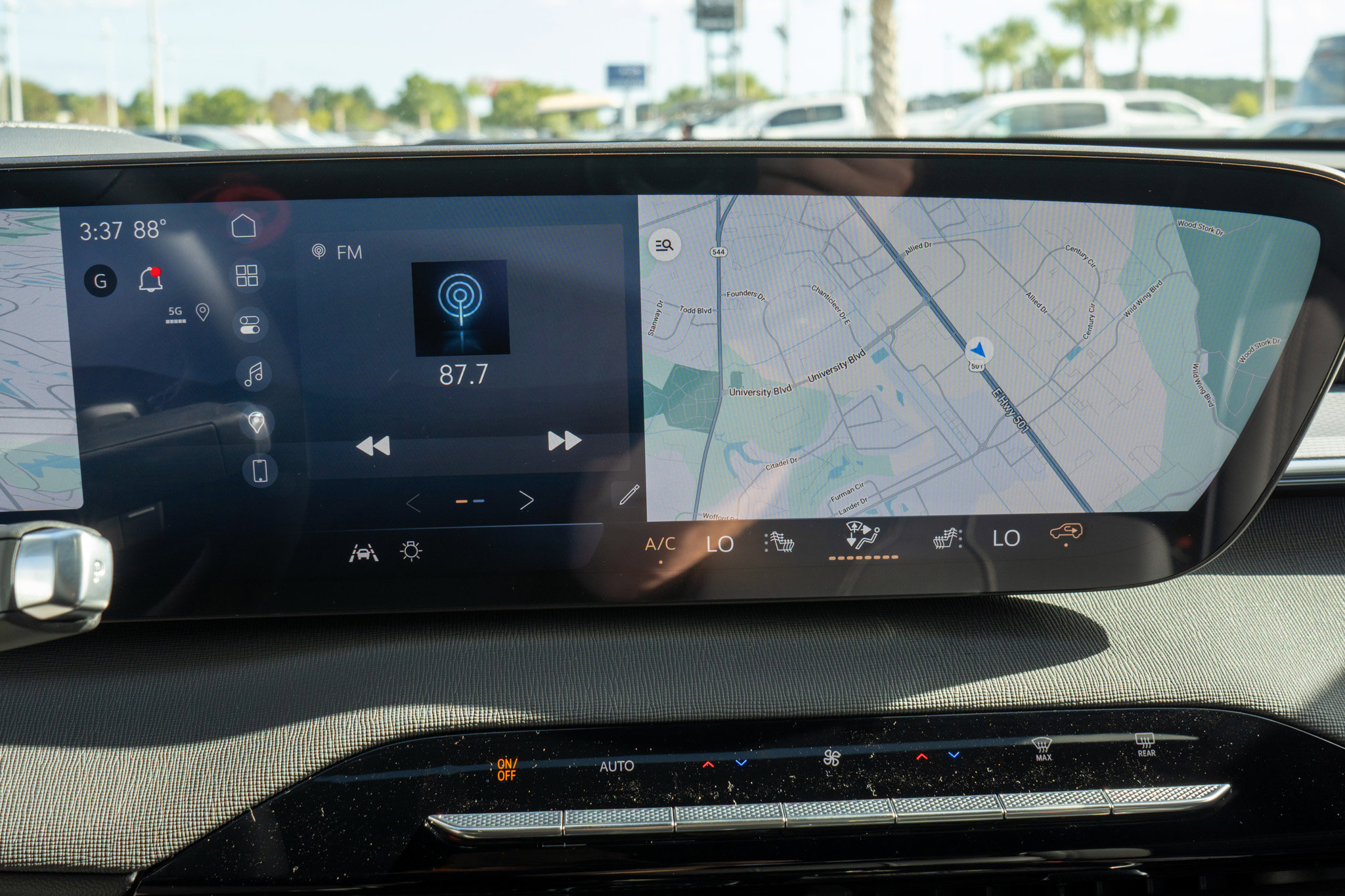 New 2026 Buick Enclave Sport Touring w/ Super Cruise Package image 15