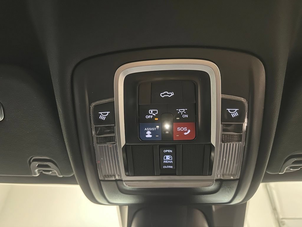 Used 2023 RAM 1500 Limited w/ Body Color Bumper Group RWD image 37