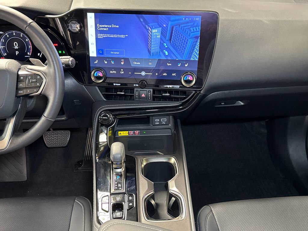 Used 2024 Lexus NX 350 350 Premium image 18