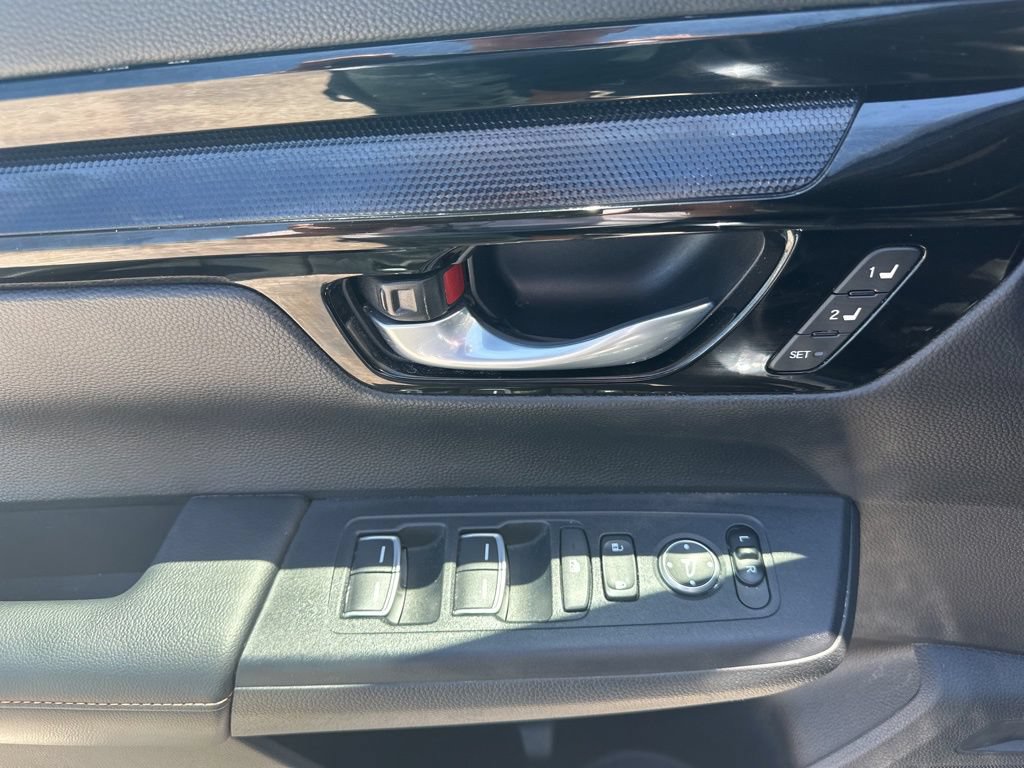 Used 2023 Honda CR-V Sport Touring image 12