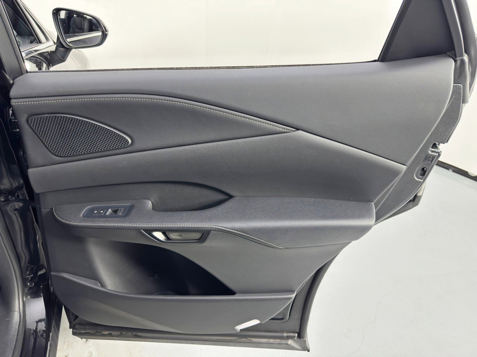 Used 2024 Lexus RX 350h w/ Convenience Package AWD/4WD image 46