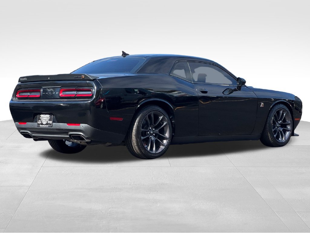 Used 2022 Dodge Challenger R/T Scat Pack RWD image 7