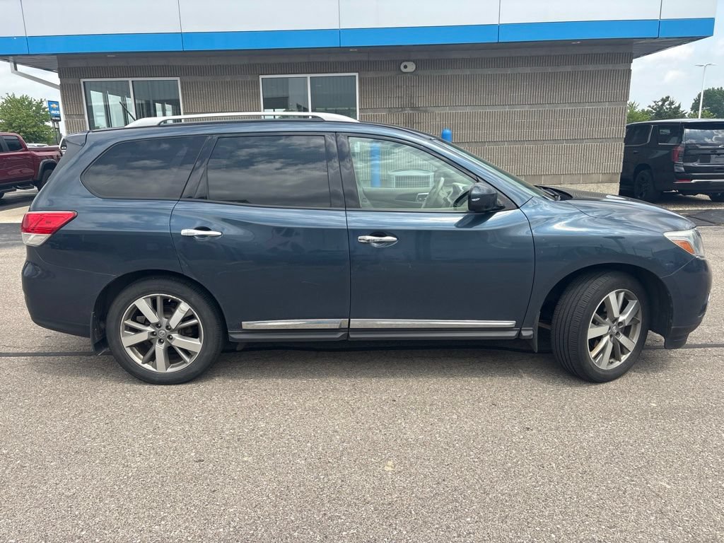 Used 2014 Nissan Pathfinder Platinum w/ Platinum Premium Package AWD/4WD image 11