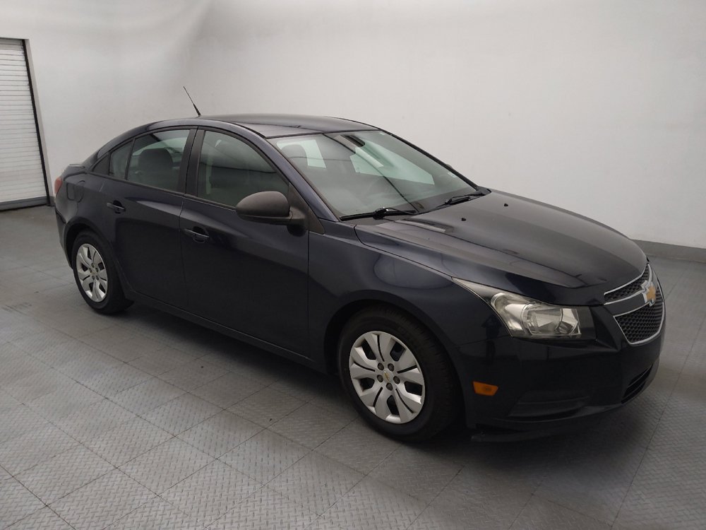 Used 2014 Chevrolet Cruze LS FWD image 11