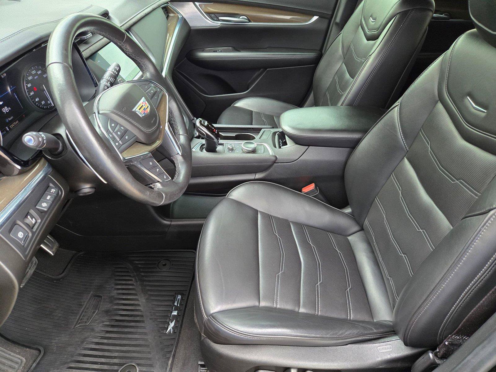 Used 2020 Cadillac XT5 Sportv w/ Platinum Package AWD/4WD image 11