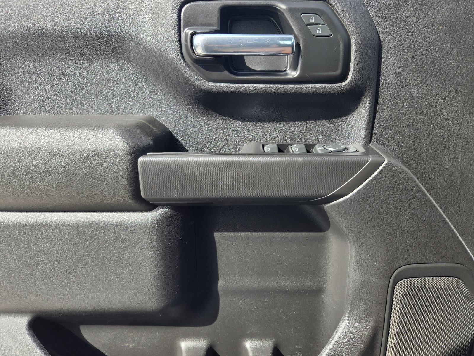 Used 2021 Chevrolet Silverado 1500 Custom RWD image 22
