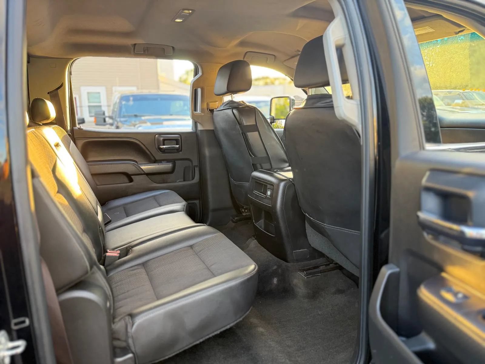 Used 2015 GMC Sierra 2500 SLE w/ All-Terrain HD Package AWD/4WD image 20
