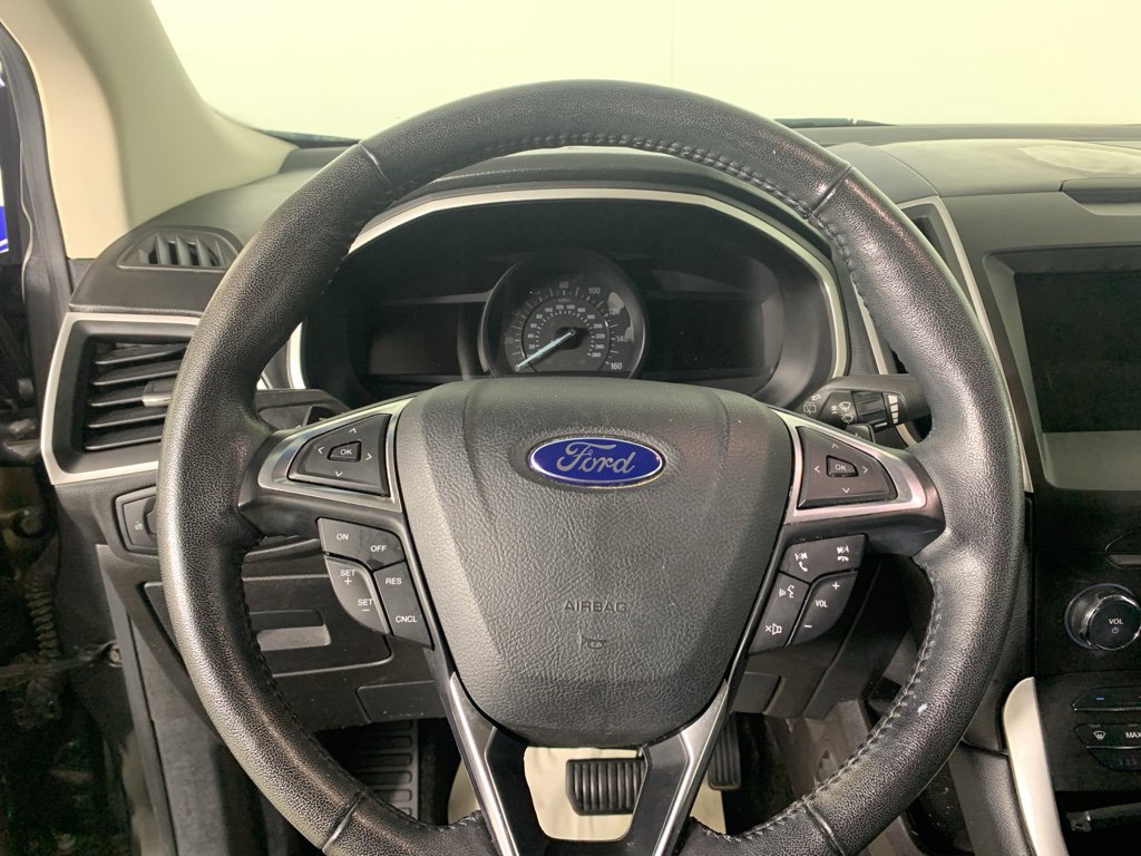 Used 2017 Ford Edge SEL w/ Equipment Group 201A image 22