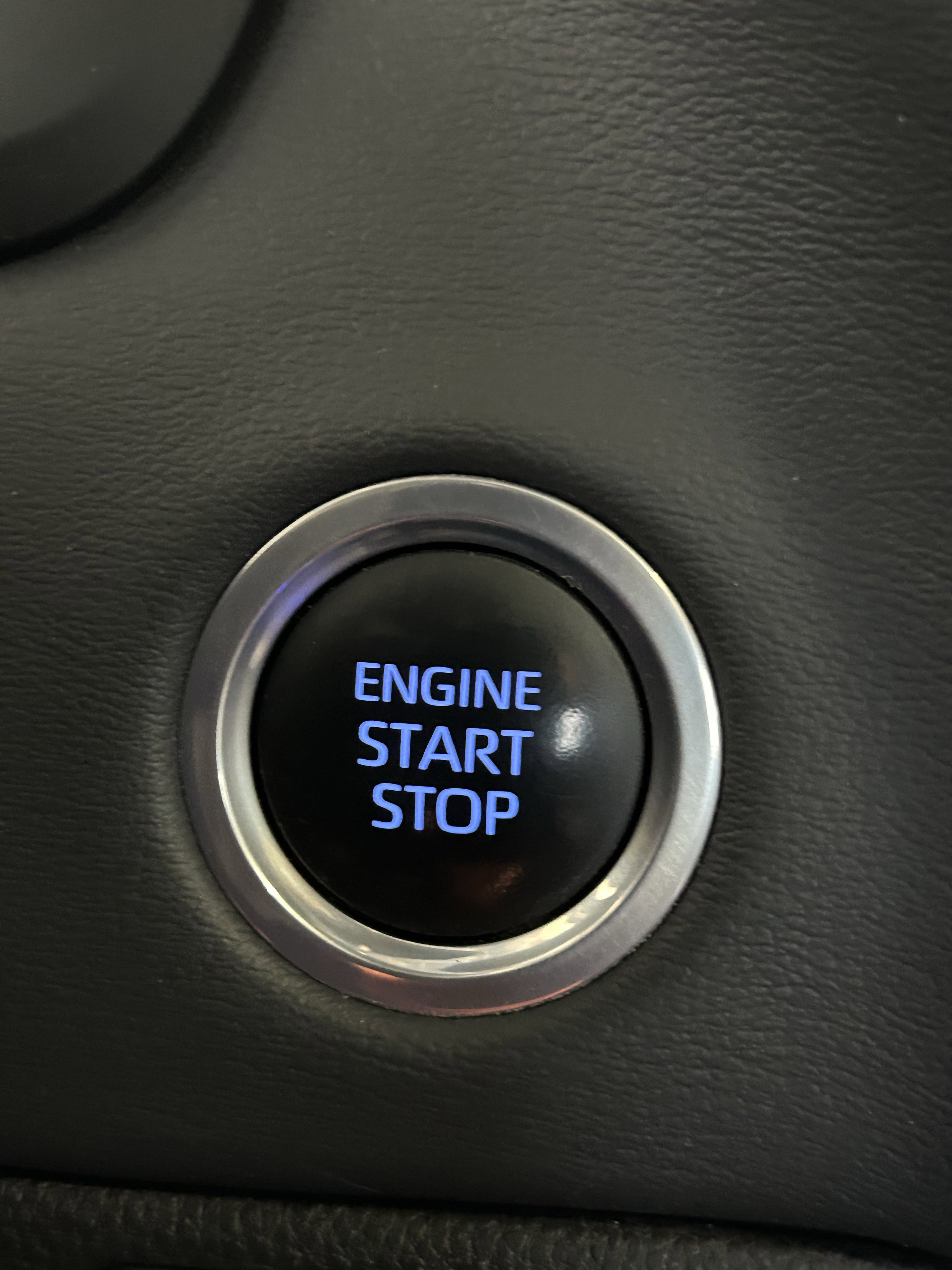 Used 2023 Toyota Tundra Platinum image 32