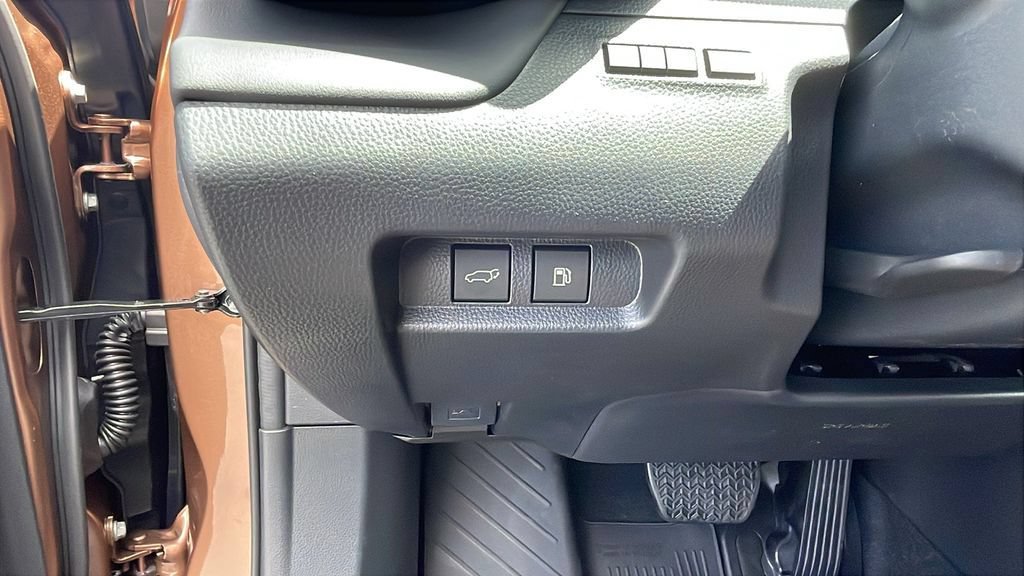 New 2026 Toyota Crown Signia w/ Advanced Technology Package AWD/4WD image 28