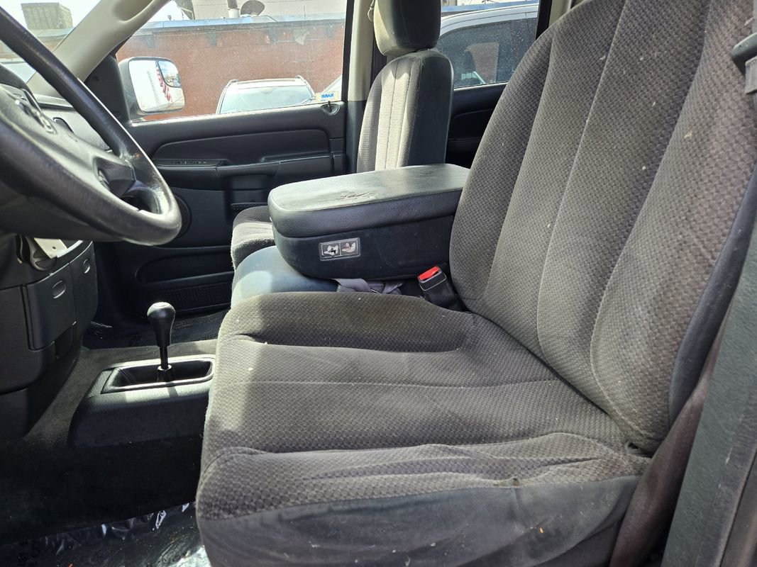 Used 2003 Dodge Ram 2500 Truck SLT image 15