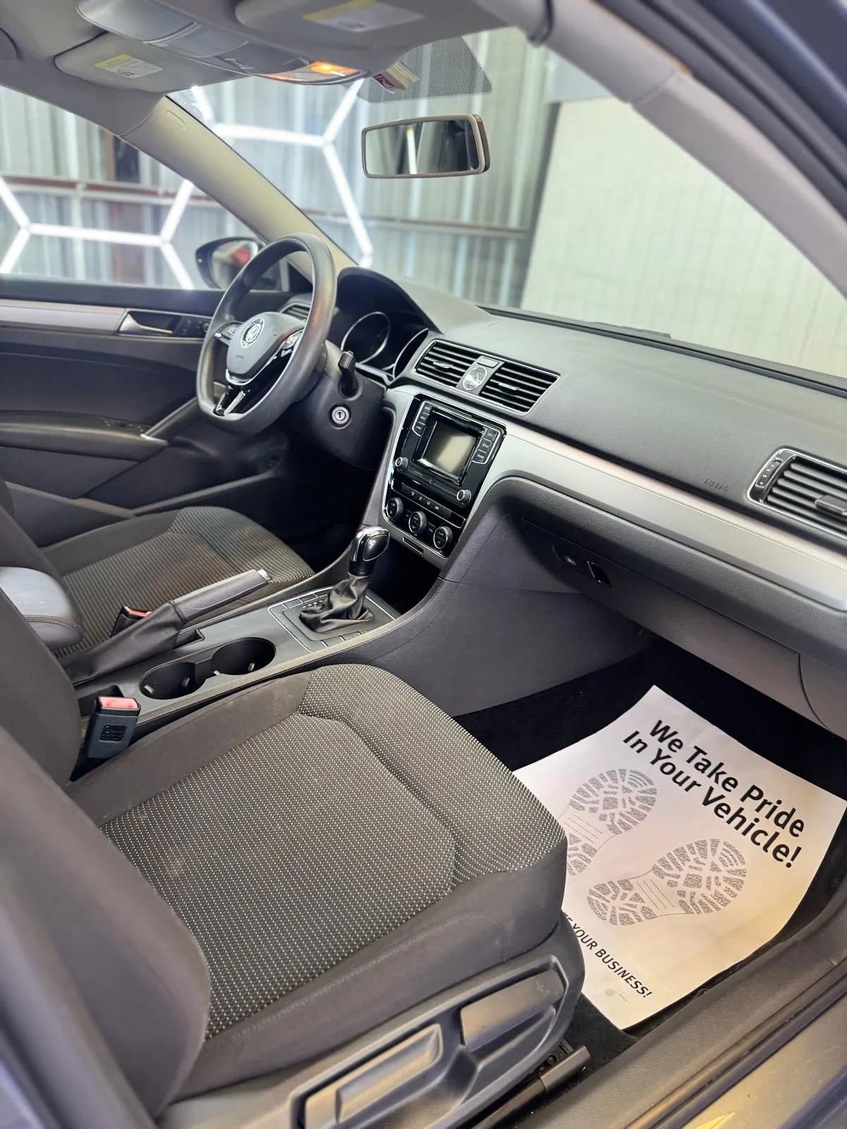 Used 2016 Volkswagen Passat 1.8T S image 36