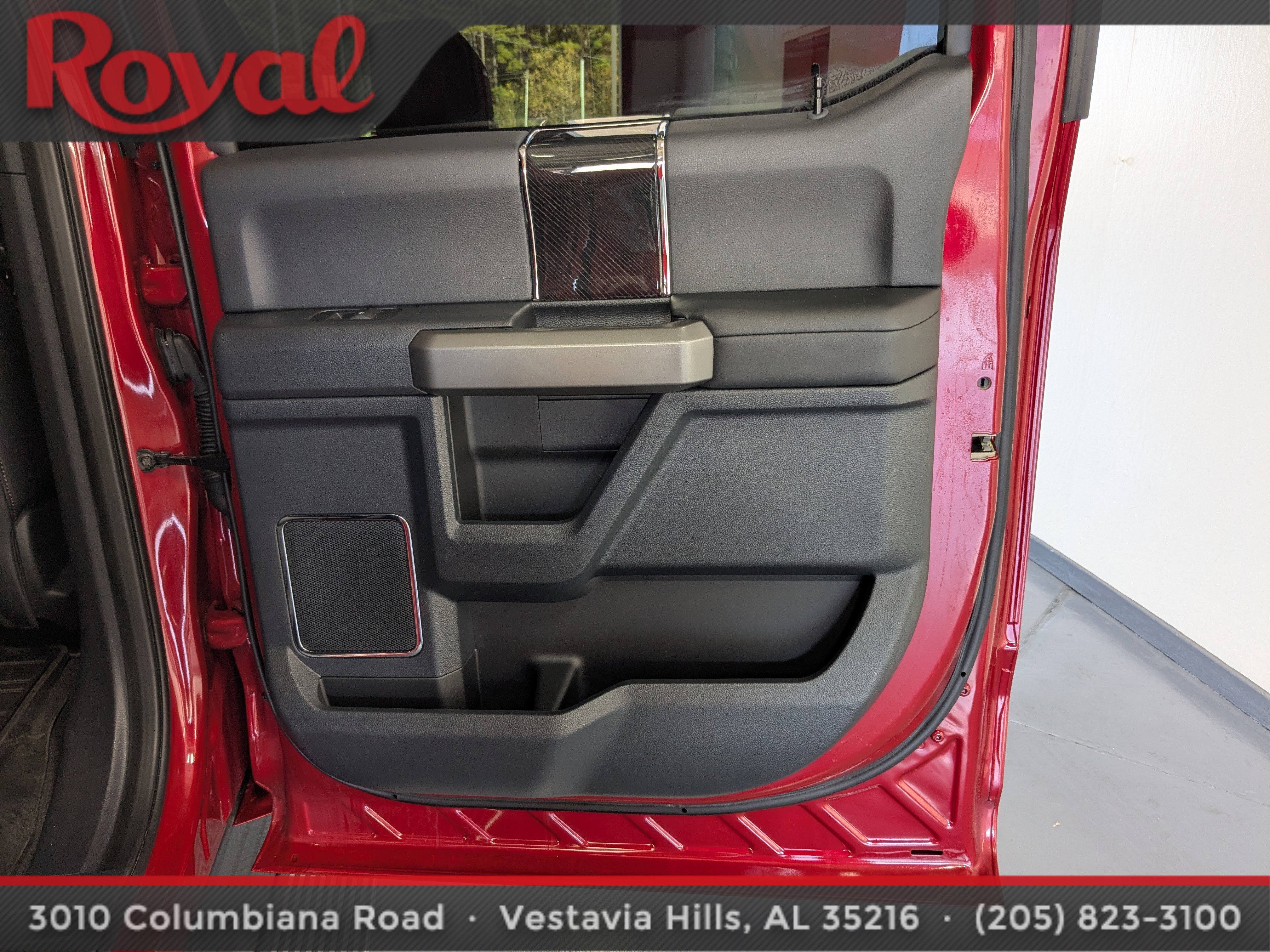 Used 2022 Ford F250 Platinum image 9