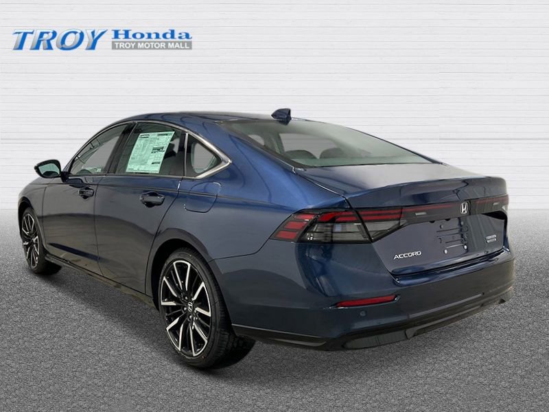 New 2025 Honda Accord Touring image 3