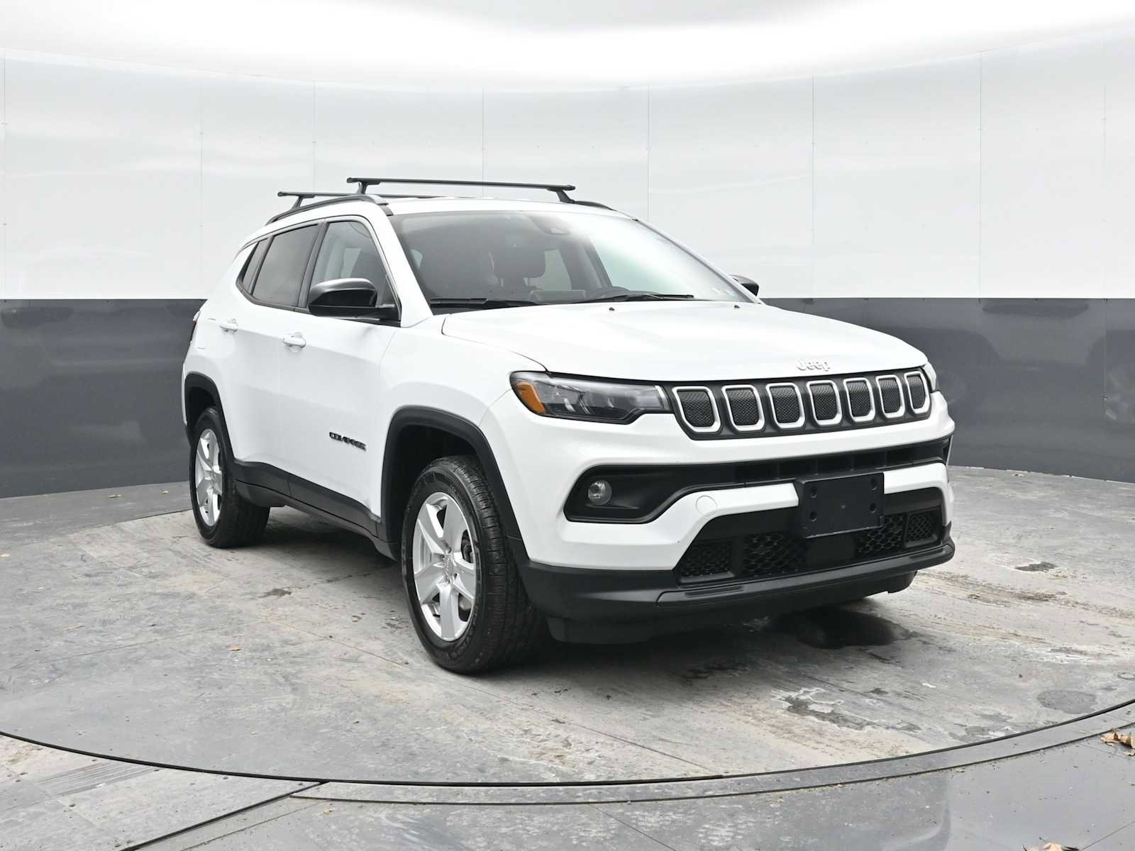 Used 2022 Jeep Compass Latitude w/ Convenience Group image 7